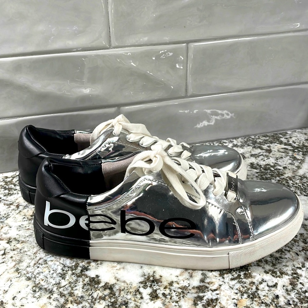 BEBE SNEAKERS